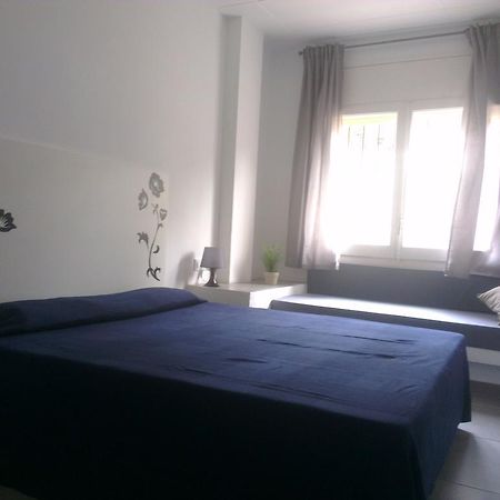 Apartaments La Riera โรเซส ภายนอก รูปภาพ